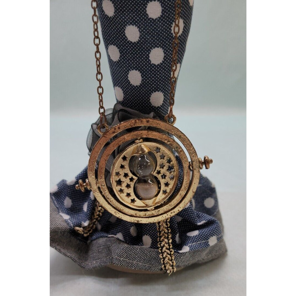 Harry Potter Hermione Granger Time Turner Spinning Hourglass Pendant Necklace - Picture 1 of 9